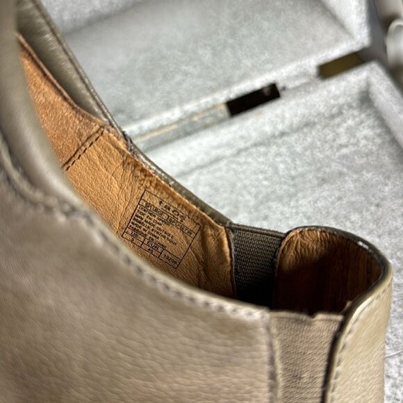 Taos Genuine Leather Splurge Pump Wedge Shoes Gray Leather Hook Loop Studded 9 - Picture 9 of 9